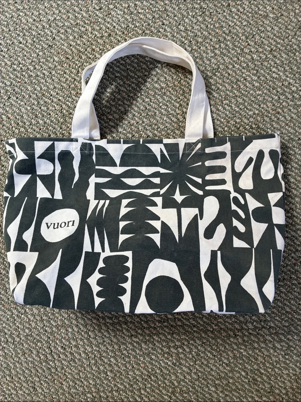 😎 Vuori Canvas Tote